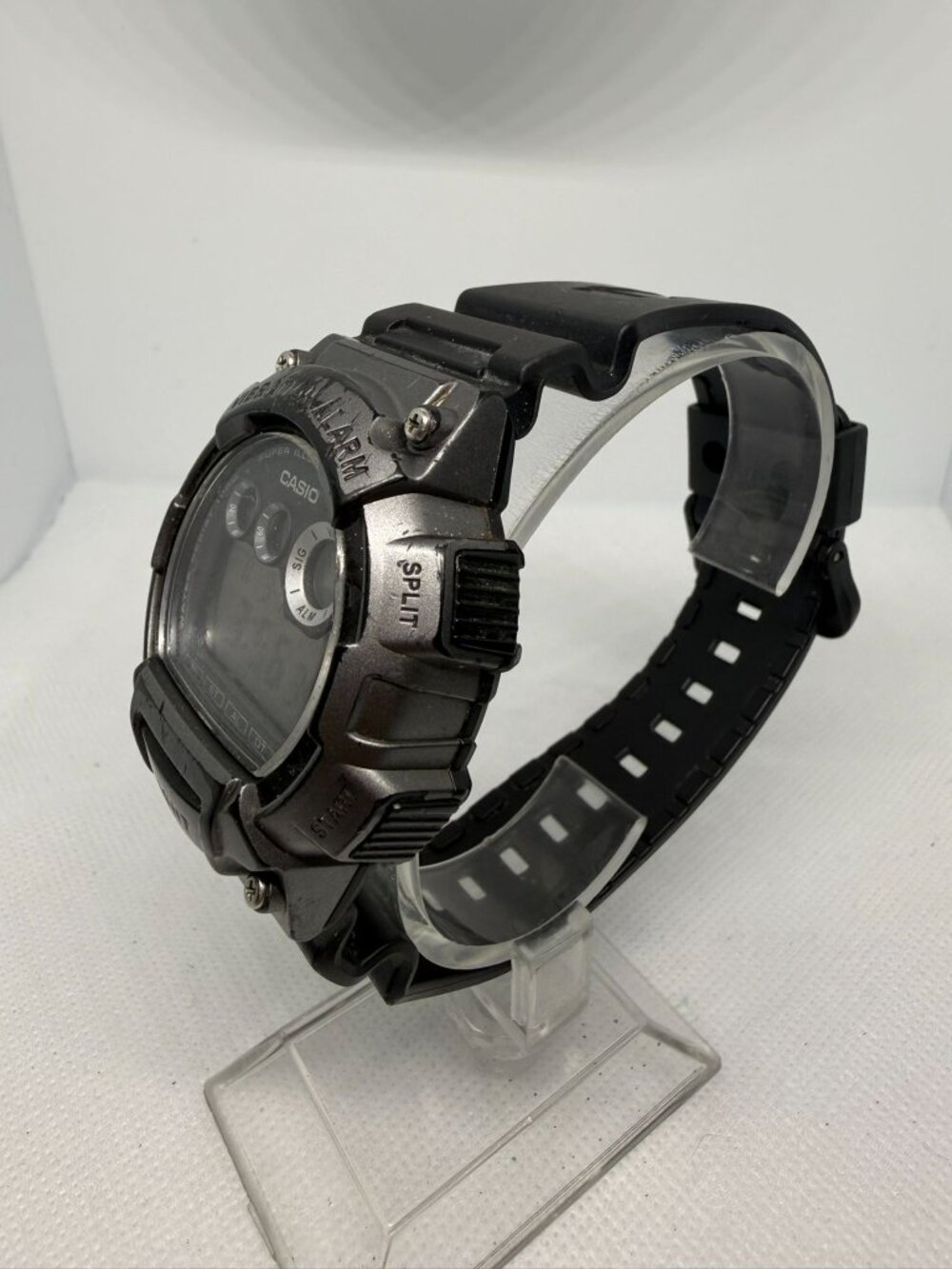 Casio W-735H Men's Black Digital Sport Watch 100M WR Vibe Alarm AS-IS - Picture 3 of 11